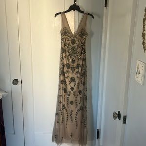 Adrianna Papell evening gown size 14